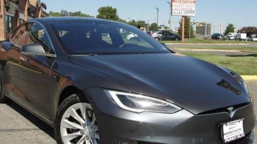 TESLA MODEL S 2017 5YJSA1E12HF225983 image